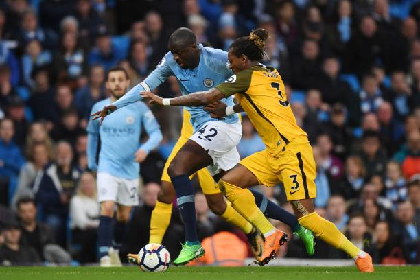 球和积极的 球和积极的